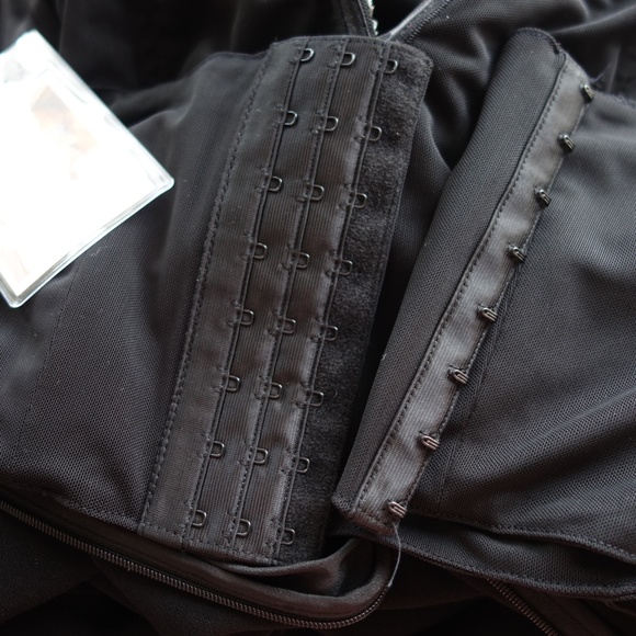 Self-Portrait Off the shoulder embellished Dress - Picture 7 of 9